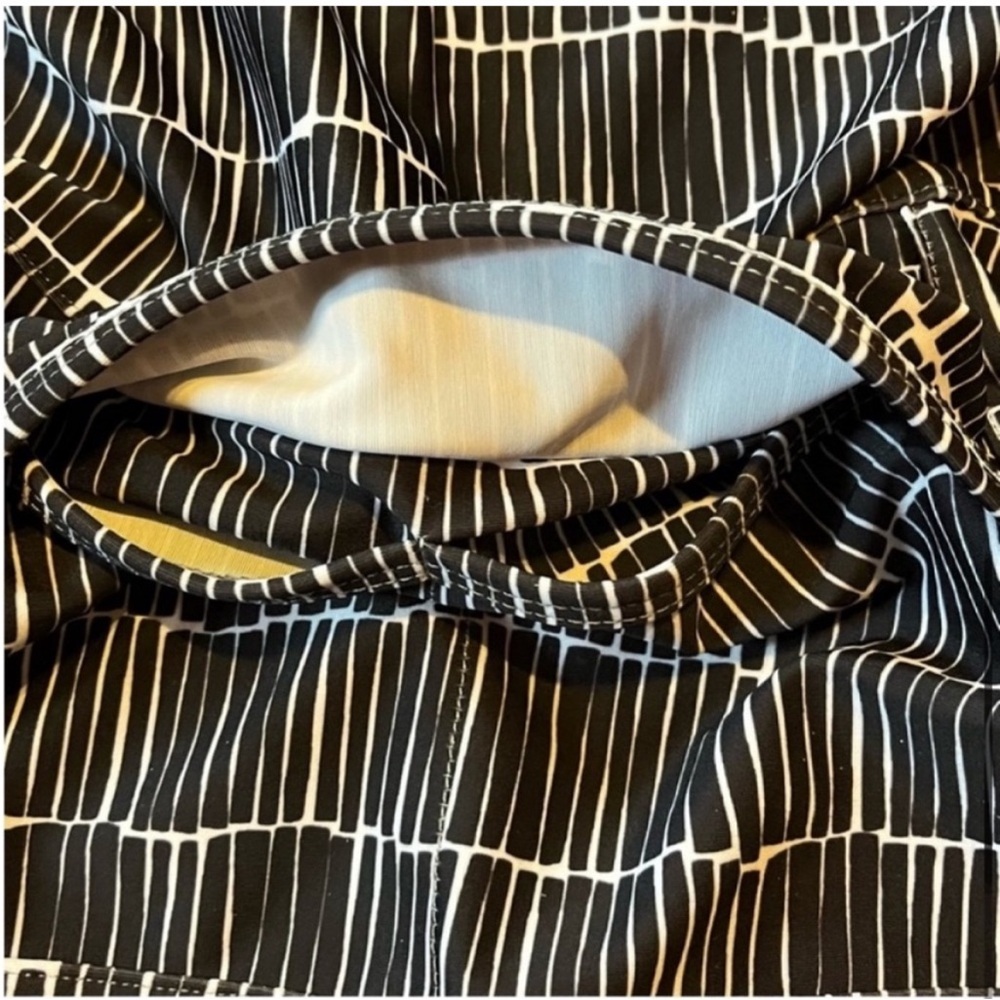 NuuMuu Scoop Neck w Back Pocket Athleisure black and white dress small - Picture 7 of 9